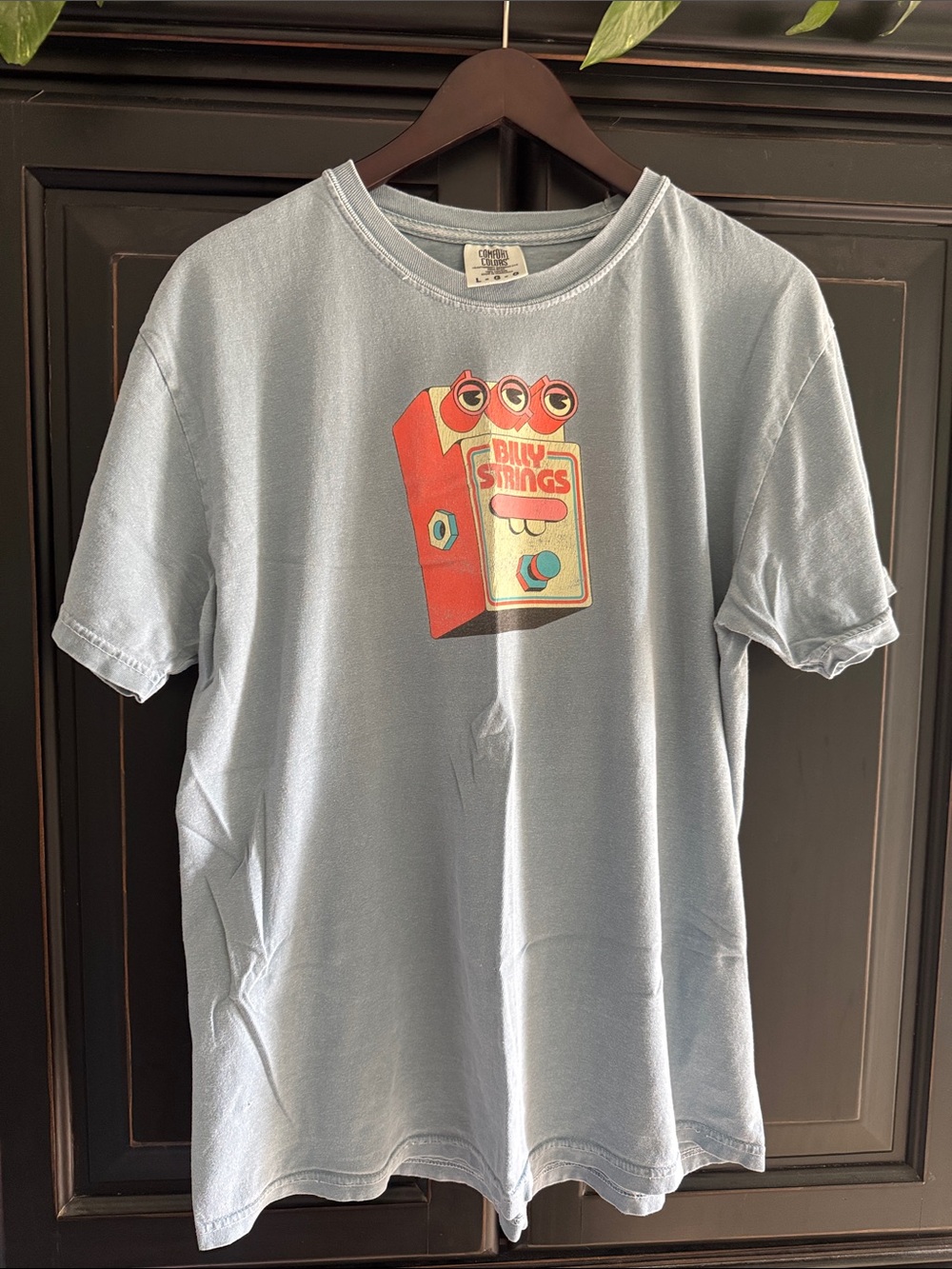 BILLY STRINGS TEE